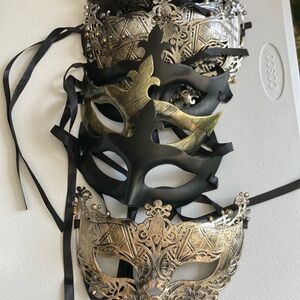 3/$5 bundle of 11 plastic masquerade masks